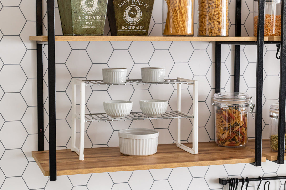 Maximize o Espaço: Organize Sua Cozinha com Racks Aramados