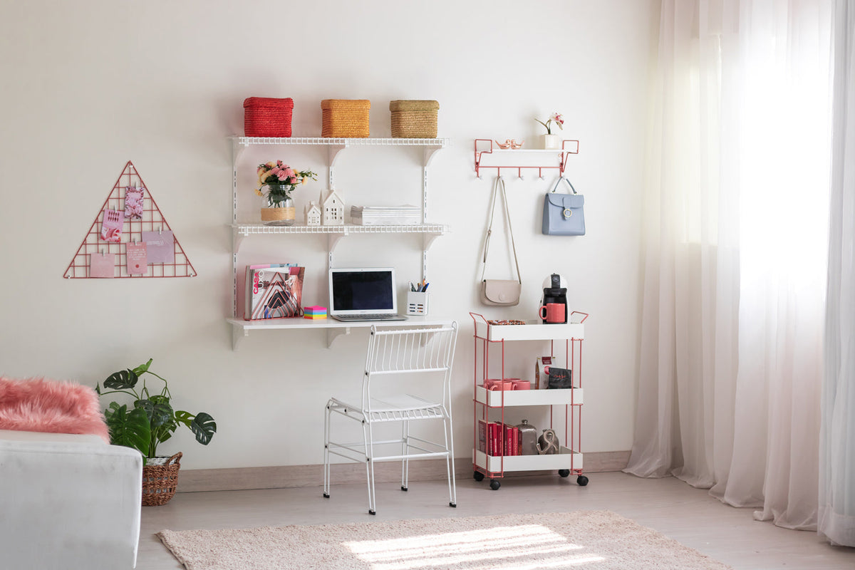 Home office feminino: Aramados para organizar